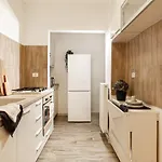Apartment Qult - The Aristocrat *