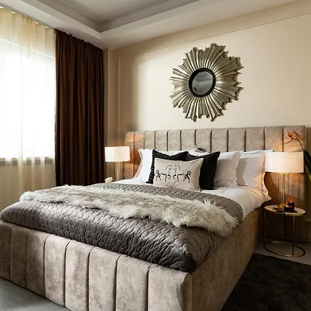 Qult - The Aristocrat Apartmán