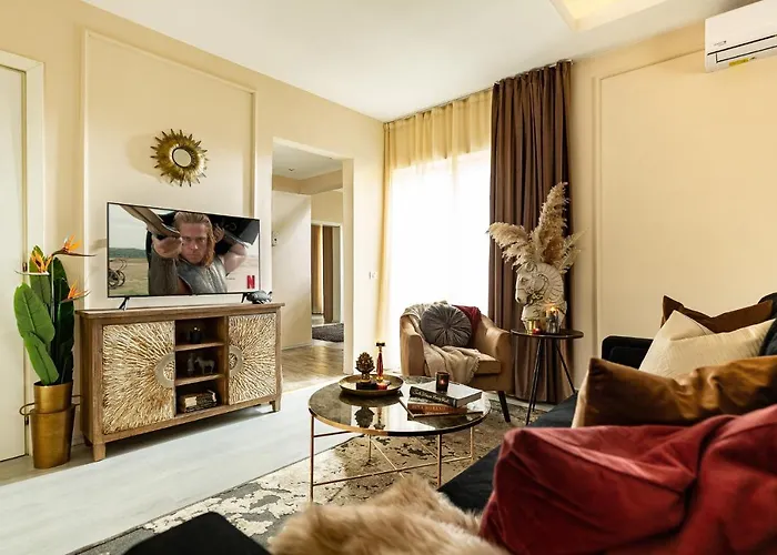 Qult - The Aristocrat *